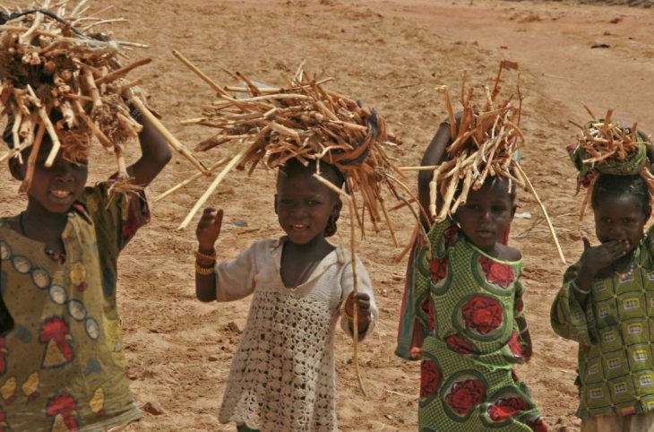 Bla : de nombreuses filles n’ont pas la chance d’aller à l’école ou de poursuivre leurs études