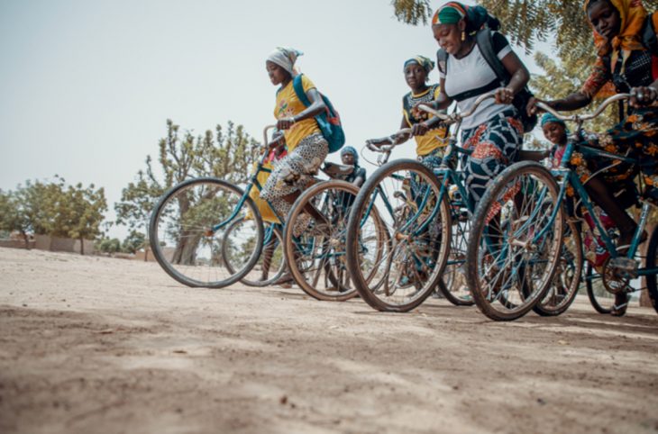 <strong>Koulikoro, des vélos pour faciliter l’accès des filles à l’école</strong>