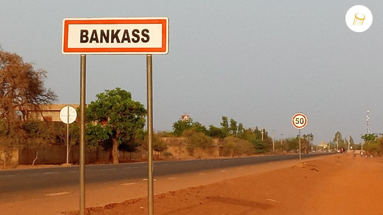 Mali : l’armée récupère une localité au nord au même moment la population fuit en masse au centre du pays