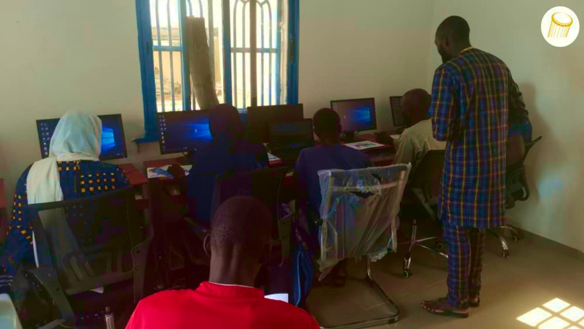 Formation des jeunes à l’informatique