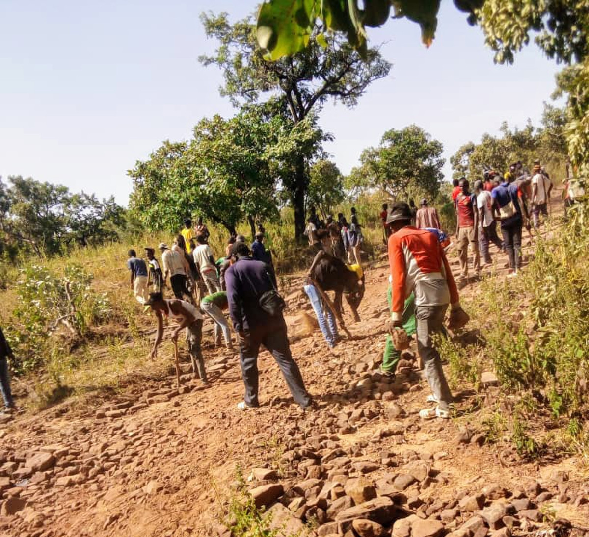 Réhabilitation de la route de Niamblia et Gounfan par la population