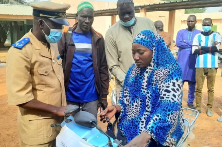 Bafoulabé : deux tricycles offerts aux personnes en situation de handicap