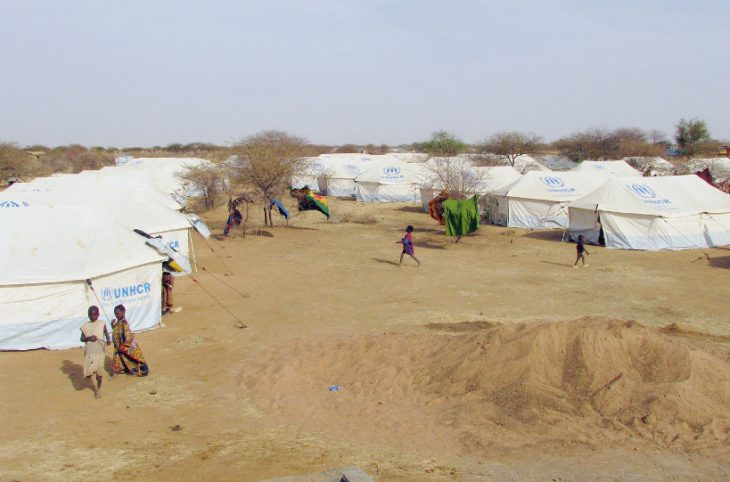 Lutte contre le terrorisme : descente « musclée » de l’armée burkinabé dans le camp de réfugies maliens à Mentao