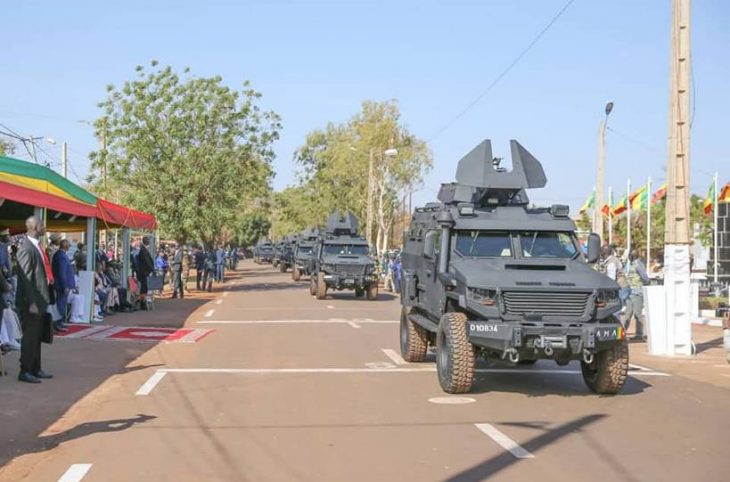 Fête de l'armée :IBK promet des meilleures conditions aux FAMas.