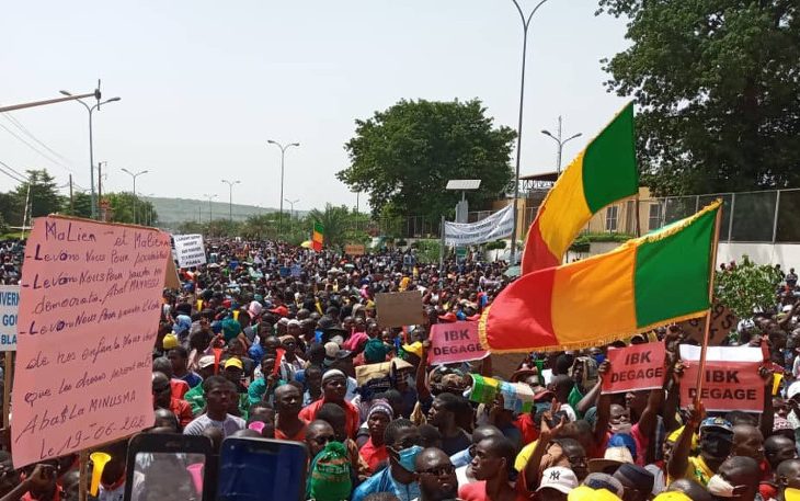 Mort des manifestants les 10, 11, et 12 juillet : le M5 porte plainte contre la police nationale et la FORSAT