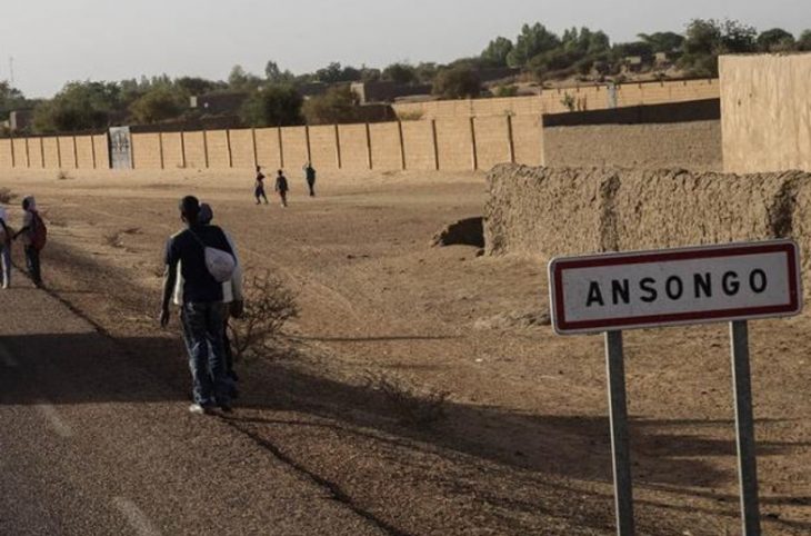 ANSONGO : arrestation de 04 baqueurs par des présumés djihadistes